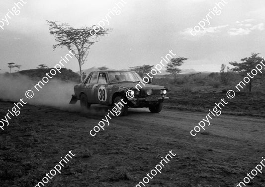 1973 Safari 38 1058   (courtesy Roger Swan) (5)