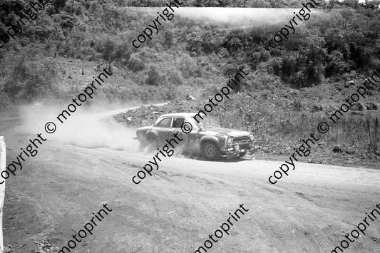 1973 Safari 3 Vic Preston jnr, Bev Smith Escort RS1600 Mk1 1051 (courtesy Roger Swan) (8)
