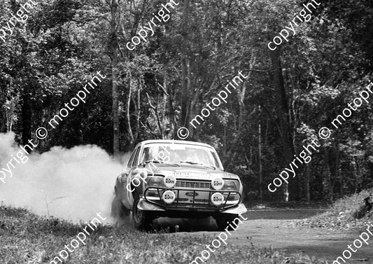 1973 Safari 4 Hannu Mikkola, John Davenport Escort RS1600 Mk1 1052 (courtesy Roger Swan  (1)