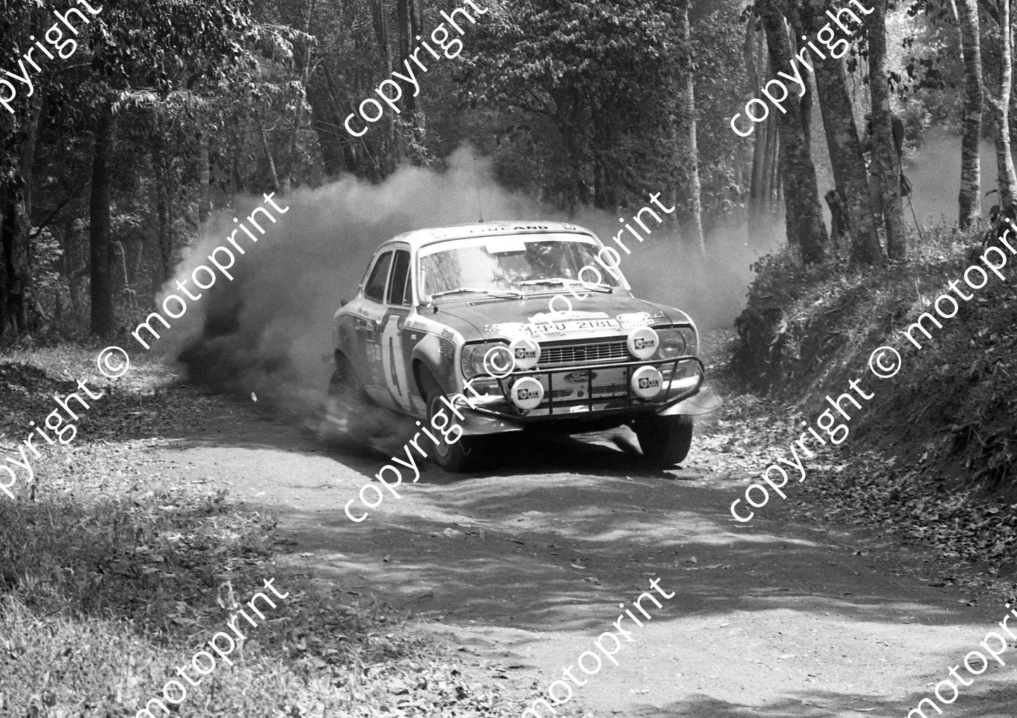 1973 Safari 4 Hannu Mikkola, John Davenport Escort RS1600 Mk1 1052 (courtesy Roger Swan  (5)