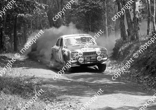 1973 Safari 4 Hannu Mikkola, John Davenport Escort RS1600 Mk1 1052 (courtesy Roger Swan  (5)