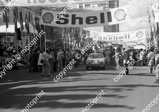 1973 Safari 5 Sobieslaw Zasada, Marian Bien Porsche Carrera RS2,7 1051  (courtesy Roger Swan) (12)