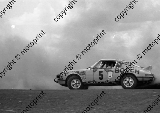 1973 Safari 5 Sobieslaw Zasada, Marian Bien Porsche Carrera RS2,7 1053  (courtesy Roger Swan) (23)