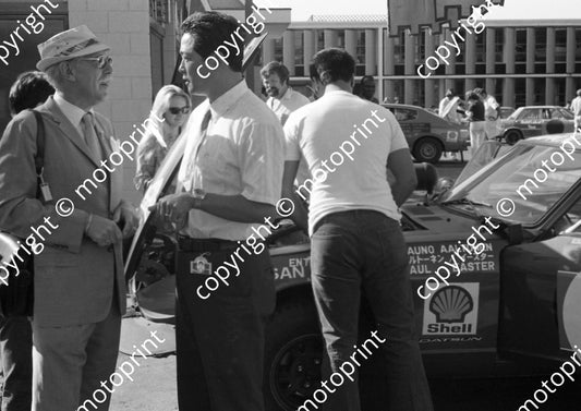 1973 Safari 6 Rauno Aaltonen, Paul Easter Datsun 240Z NOTE Huschke van Hanstein left 1054 (courtesy Roger Swan) (17)