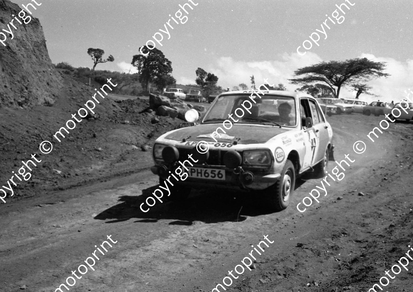 1973 Safari 7 Ove Anderssen, Jean Todt Peugeot 504 1049 (courtesy Roger Swan) (8)