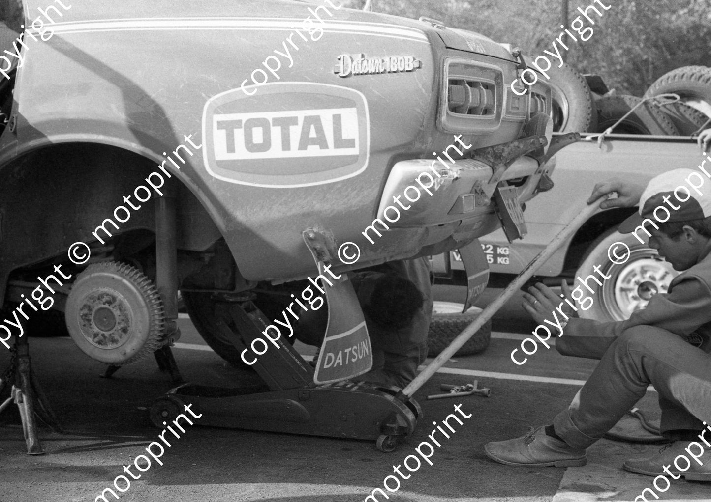 1973 Total 1 Fall Boshoff Team Datsun preparation (courtesy Roger Swan) (5)
