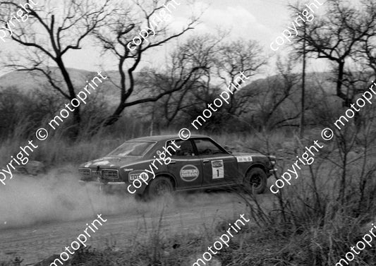1973 Total 1 Tony Fall, Franz Boshoff Datsun 180B (courtesy Roger Swan) (14)