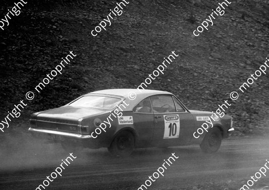 1973 Wynns 10 Louis Cloete, Geoff Mortimer Chev SS 1084 (courtesy Roger Swan) (27)