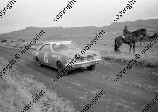 1973 Wynns 10 Louis Cloete, Geoff Mortimer Chev SS Naude_s Nek 1088  (courtesy Roger Swan) (3)