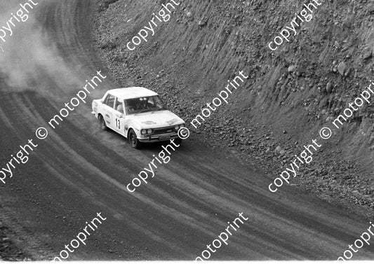 1973 Wynns 13 Harry Fekken, John Oxley Datsun SSS (courtesy Roger Swan) (10)