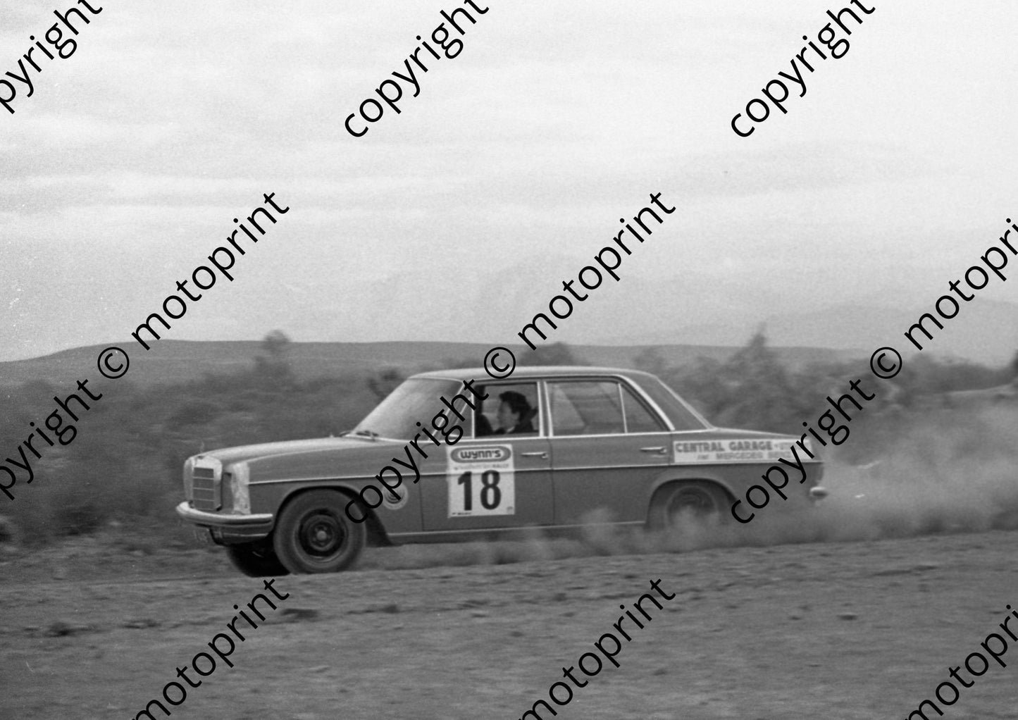 1973 Wynns 18 DI and NA Ogilvie Mercedes 220 (courtesy Roger Swan) (17)