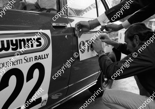 1973 Wynns 22 Vincent Wright _ plakking_ 1081 (courtesy Roger Swan) (8)