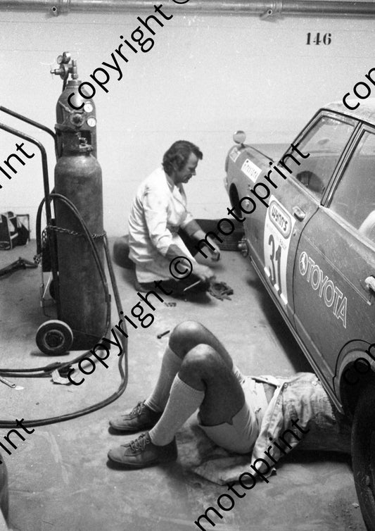 1973 Wynns 31 Sandy Grant, Nic Christodoulou Toyota GSL2000 (courtesy Roger Swan) (19)
