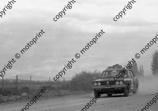 1973 Wynns 33 Fred Franz, Elton Prytz Toyota Corona GSL (courtesy Roger Swan) (11)