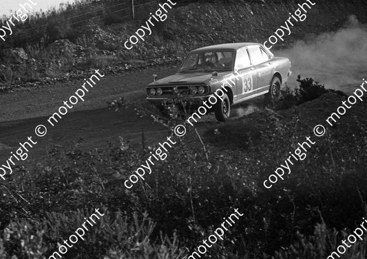 1973 Wynns 33 Fred Franz, Elton Prytz Toyota Corona GSL (courtesy Roger Swan) (12)