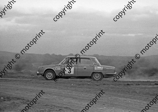 1973 Wynns 3 Ian Adcock, Peter Hall Alfa 1750 Berlina (courtesy Roger Swan) (17)