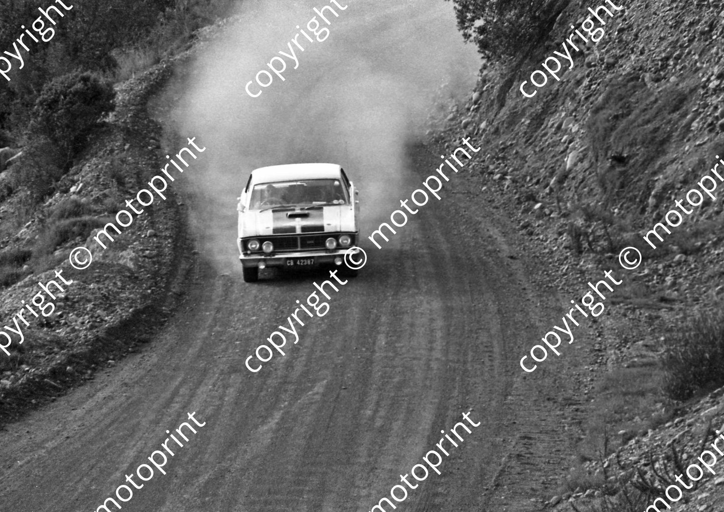 1973 Wynns 4 Elbie Odendaal, Christo Kuun Fairmont GT 1086 (courtesy Roger Swan) (26)