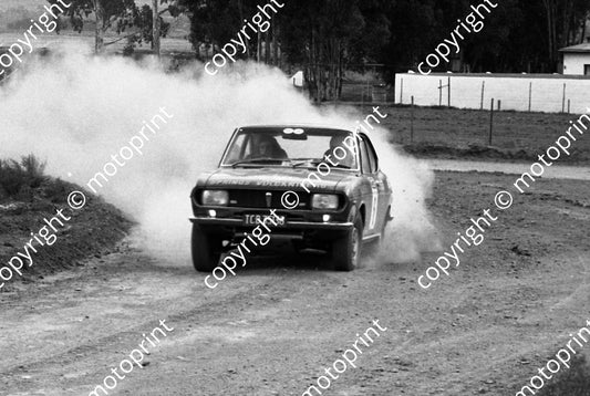 1973 Wynns 6 Eddie Keizan, Harvey Thomas Mazda RX2 coupe (courtesy Roger Swan) (9)