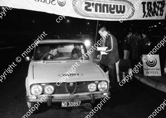 1973 Wynns 8 WJ O_Brien, CK Barnett Alfa 1750 Berlina (courtesy Roger Swan) (9)