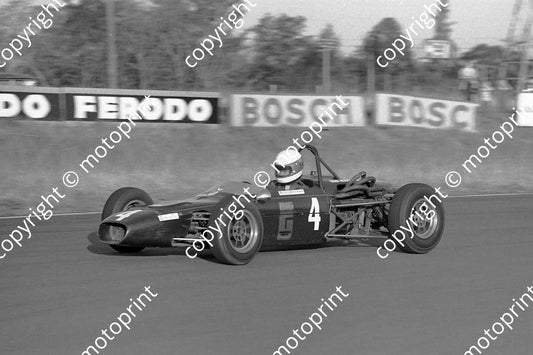 1974 Hesketh FF 4 Andrew Thompson Merlyn Mk20 (Permission Malcolm Sampson Motorsport Photography) (2)