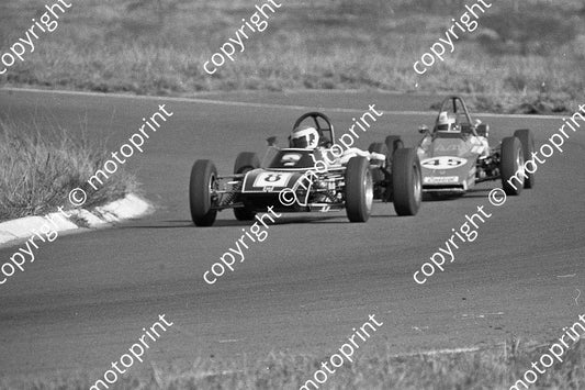 1974 Hesketh FF 8 Shaun Toner Dulon MP15 45 Bobby Scott Lotus 61M (Permission Malcolm Sampson Motorsport Photography) (23)