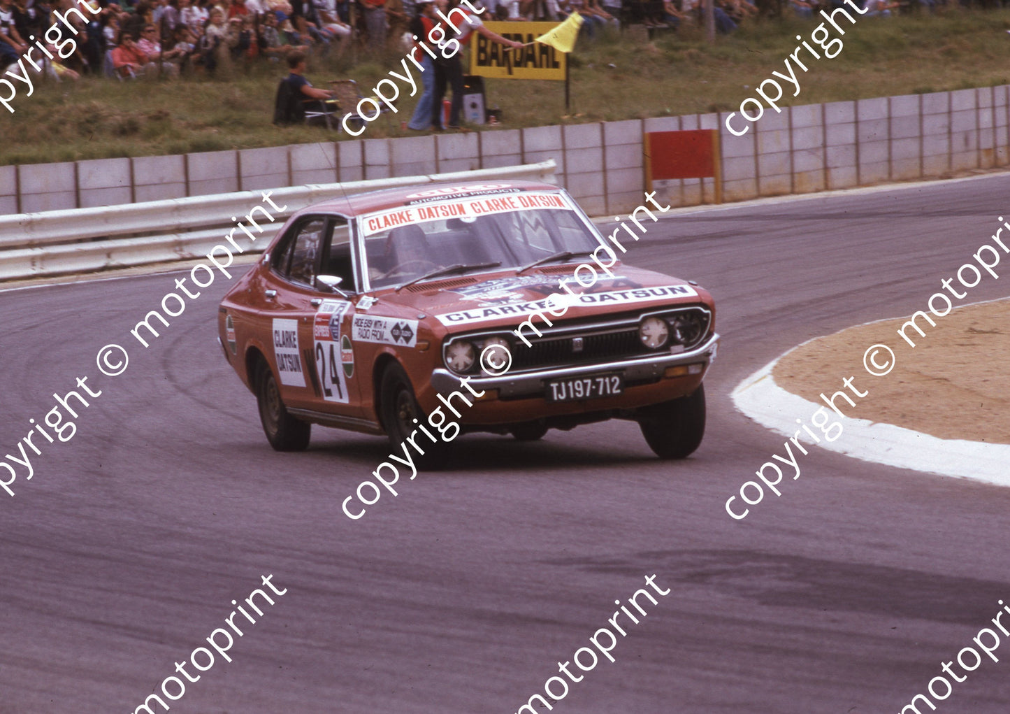 1974 Kya AE SA 100 24 Bob Hardy Datsun 160U SSS (Ben van Rensburg) (1)