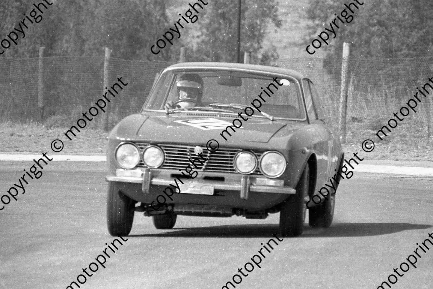 1974 Kya Gp 1 U2 Arnold Chatz Alfa 2000GTV  (permission Malcolm Sampson Motorsport Photography)  (414)