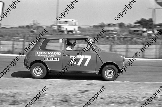 1974 Kya Gp 1 Z77 M Pretorius Mini 1000 (permission Malcolm Sampson Motorsport Photography)  (78)