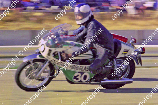 1974 MC Kya 30 Keith Poulton Yamaha 350 (permission Malcolm Sampson Motorsport Photography) 746