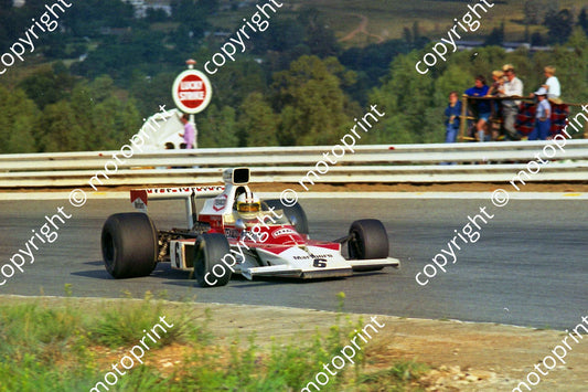1974 SA GP 6 Denny HUlme McLaren M23 (permission Malcolm Sampson Motorsport Photography) (1)