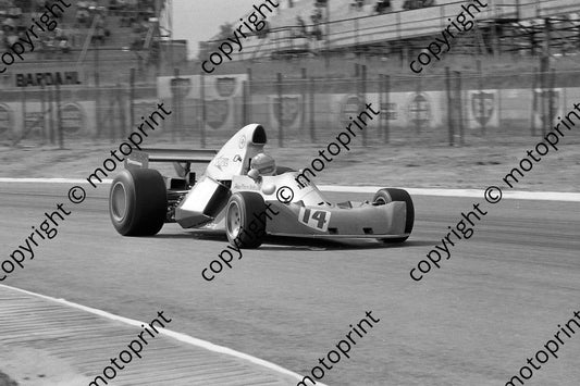 1974 SA GP SS 14 Beltoise BRM P201-1 (permission Malcolm Sampson Motorsport Photography)  (523)