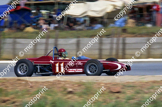 1974 SA GP support FF 11 N Allen Merlyn Mk20  (permission Malcolm Sampson Motorsport Photography)(27)