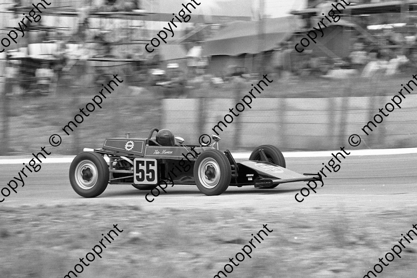 1974 SA GP support FV 55 Peter Morrison Cobra MZA Vee(permission Malcolm Sampson Motorsport Photography)  (501)
