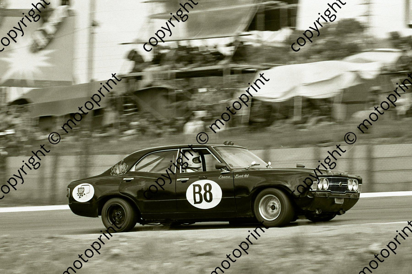 1974 SA GP support SL Star prod B8 Cortina Buck Nel (permission Malcolm Sampson Motorsport Photography)  (454)
