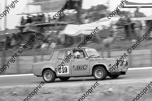 1974 SA GP support SL Star prod C19 R8 P Peach (permission Malcolm Sampson Motorsport Photography)  (467)