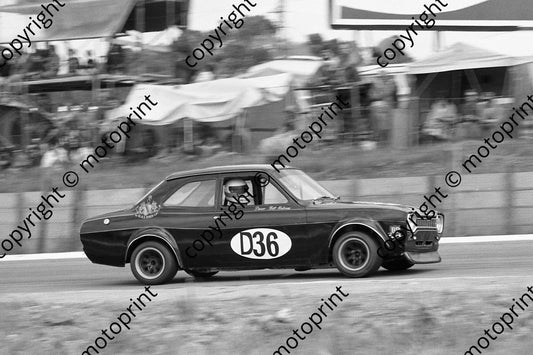 1974 SA GP support SL Star prod D36 B Maloney (permission Malcolm Sampson Motorsport Photography)  (466)