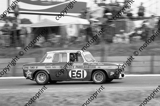 1974 SA GP support SL Star prod E51 G Santana (permission Malcolm Sampson Motorsport Photography)  (473)