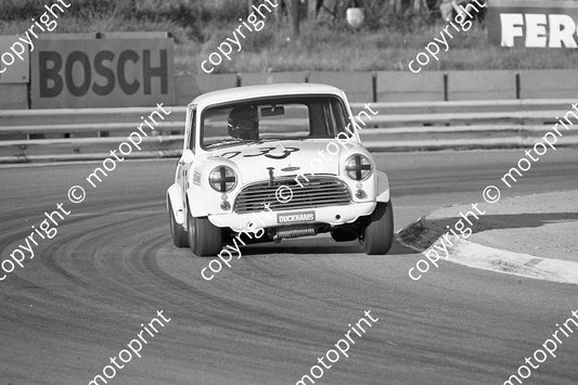 1974 SL Star prod D33 Cooper S A Terlouw (permission Malcolm Sampson Motorsport Photography)  (321)