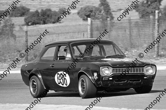 1974 SL Star prod D36 Escort B Maloney (permission Malcolm Sampson Motorsport Photography) (2)