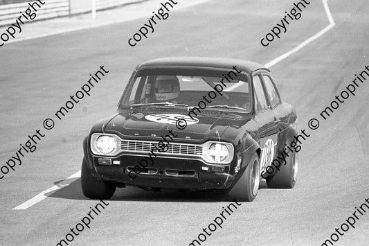 1974 SL Star prod D36 Escort B Maloney  (permission Malcolm Sampson Motorsport Photography)  (313)