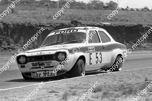 1974 SL Star prod E53 Escort 1100 I Smuts (permission Malcolm Sampson Motorsport Photography)  (427)