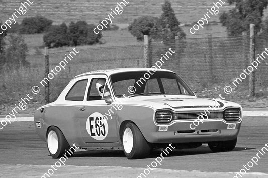 1974 SL Star prod E65 R vd Merwe Escort (permission Malcolm Sampson Motorsport Photography)