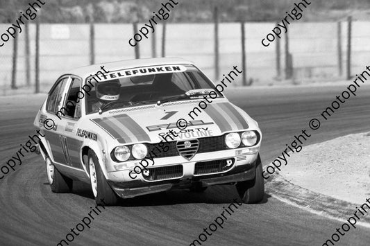 1975 Gp 1 Kya V1 Alfa S vd Merwe  (permission Malcolm Sampson Motorsport Photography) 318