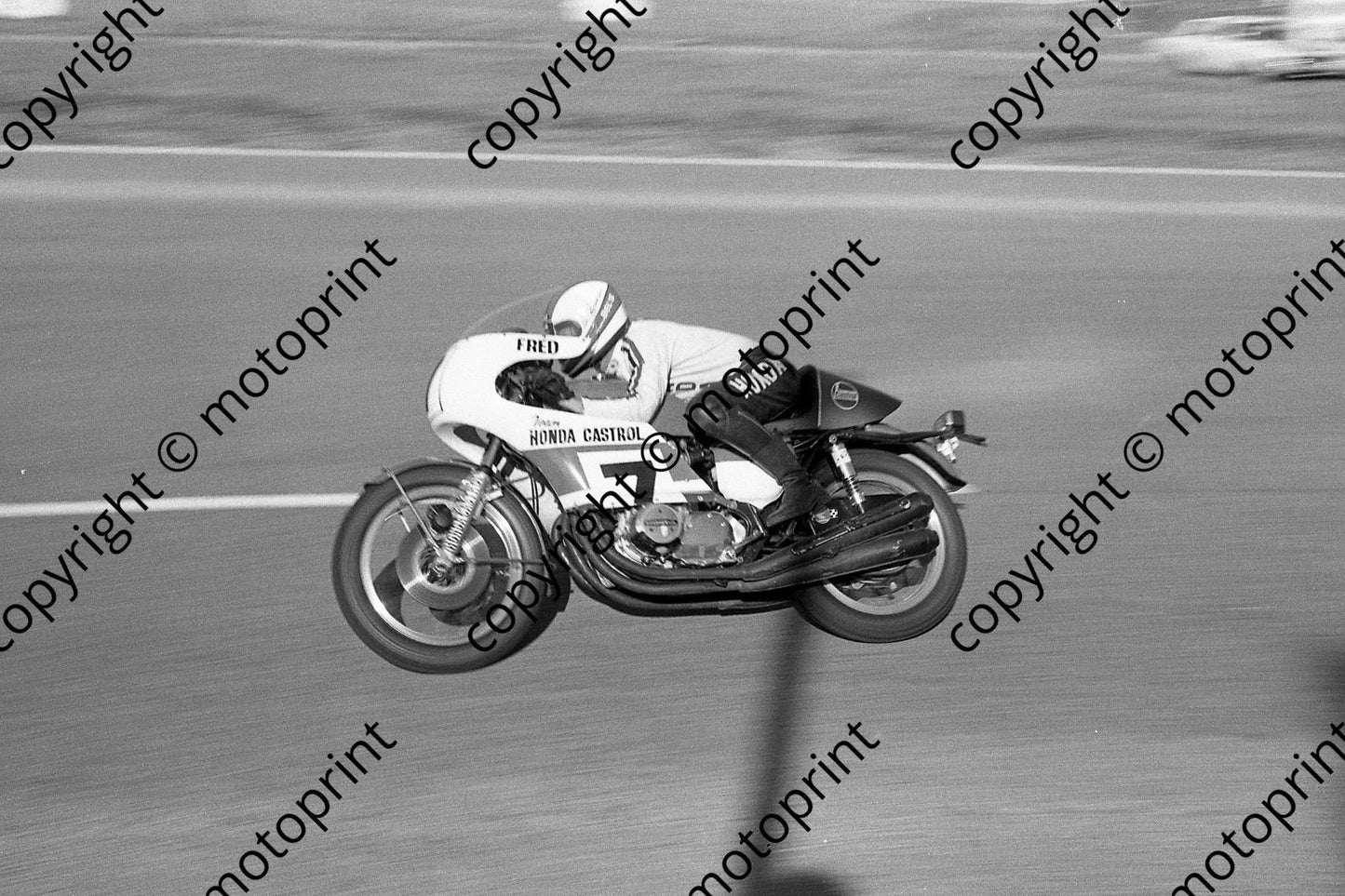 1975 Highveld 100 MC 7 F van Niekerk Honda (permission Roger Swan) 090
