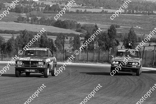 1975 Highveld 100 SL 16 D Charlton (right) 17 Hepburn (left) (courtesy Roger Swan)097