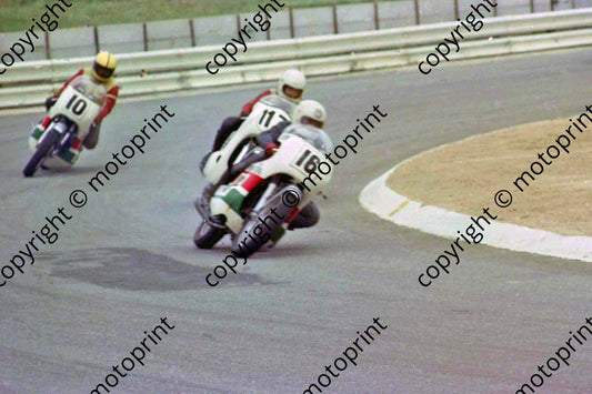 1975 Kya MC 16 Gavin Pemberton 10 Billy Shearer17 Keith Zeeman_ all Honda 750s (permission Malcolm Sampson Motorsport Photography)118