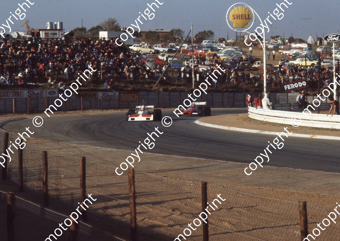 1975 Kya Republic 8  Joe Domingo Surtees TS9 25 Len Booysen  McL M10 (Ben van Rensburg) (11)