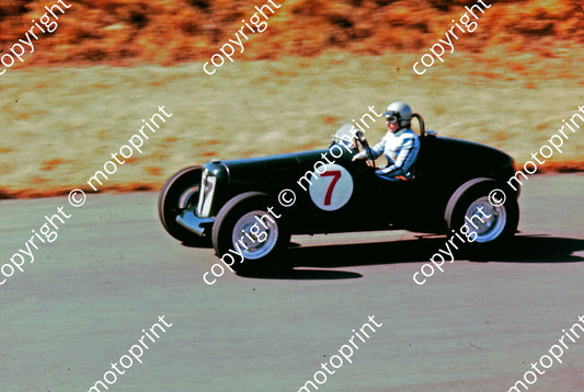 1975 Kyalami HRCR 7 Phil Howie MG (courtesy David Swan) (20)
