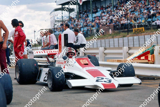 1975 SA GP 23 Stommelen Lola HU371 (Permission Malcolm Sampson Motorsport Photography) 262