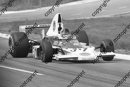 1975 SA GP 31 Dave Charlton McLaren M23-2 028